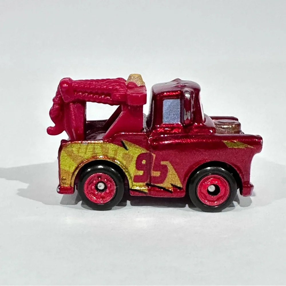 Disney Cars Die-cast Mini Racers Metallic Red Mater & Lighting McQueen Rusteze